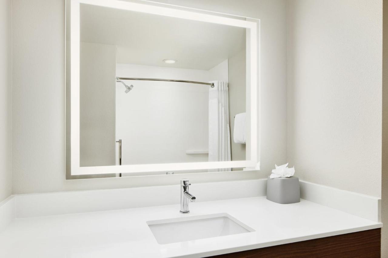 Holiday Inn Express Hotel & Suites Port St. Lucie West By Ihg Exteriör bild