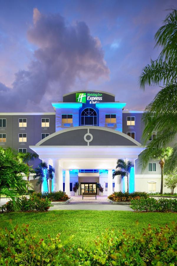 Holiday Inn Express Hotel & Suites Port St. Lucie West By Ihg Exteriör bild