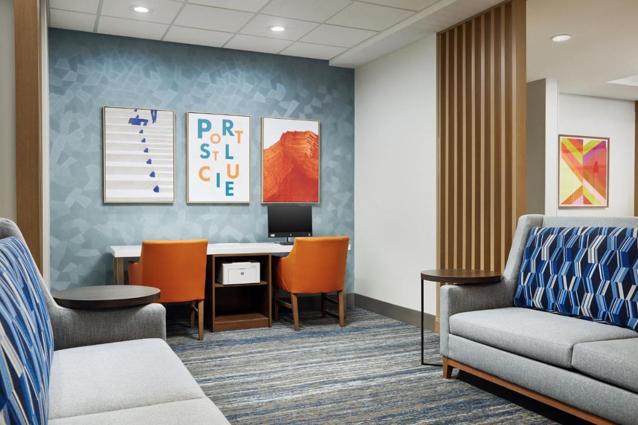 Holiday Inn Express Hotel & Suites Port St. Lucie West By Ihg Exteriör bild