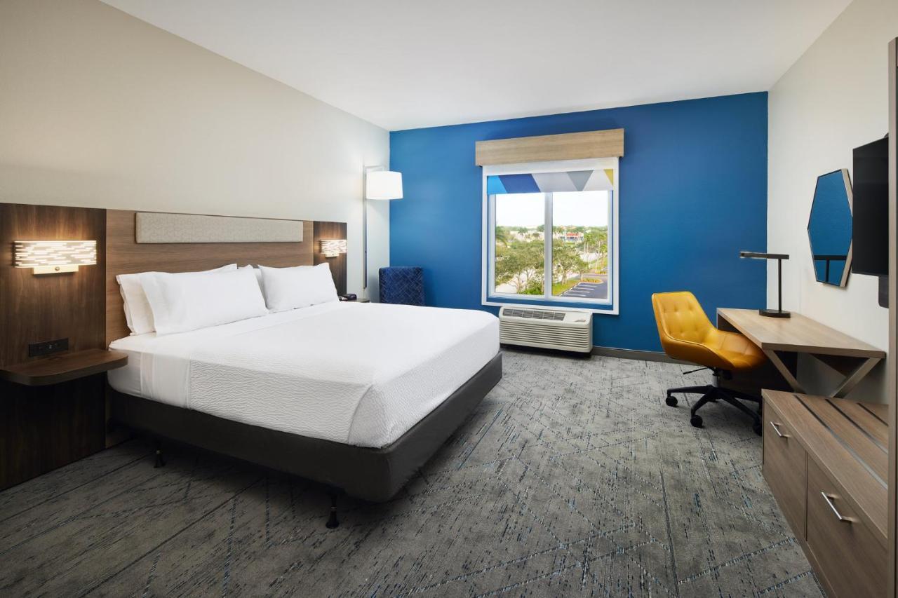 Holiday Inn Express Hotel & Suites Port St. Lucie West By Ihg Exteriör bild
