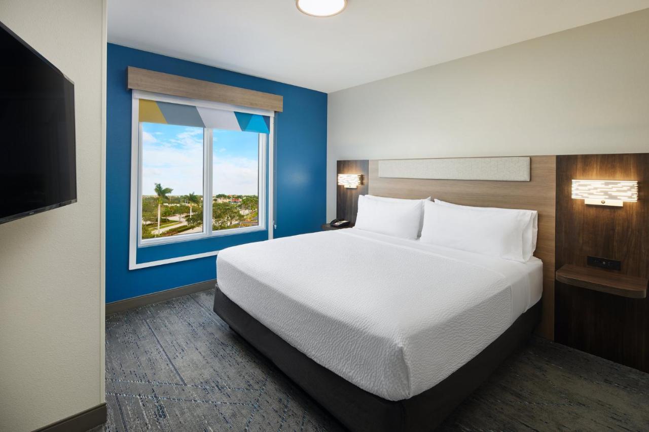Holiday Inn Express Hotel & Suites Port St. Lucie West By Ihg Exteriör bild