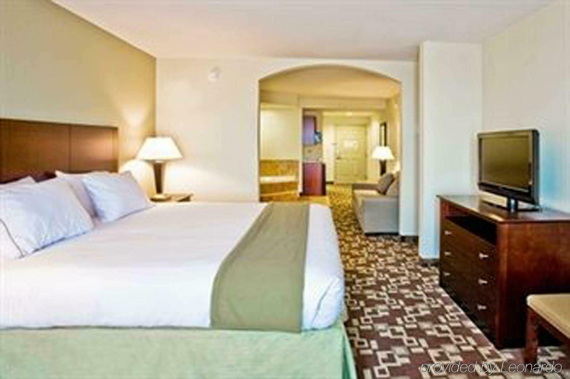Holiday Inn Express Hotel & Suites Port St. Lucie West By Ihg Rum bild